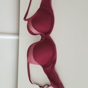 New Victoria Secret maroon/red bra 34D/DD Body by Victoria. Brand new with tags.